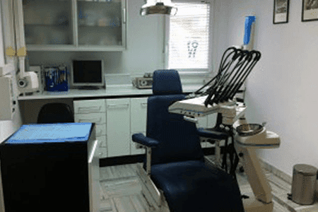 Policlínica Dental interior consultorio 4